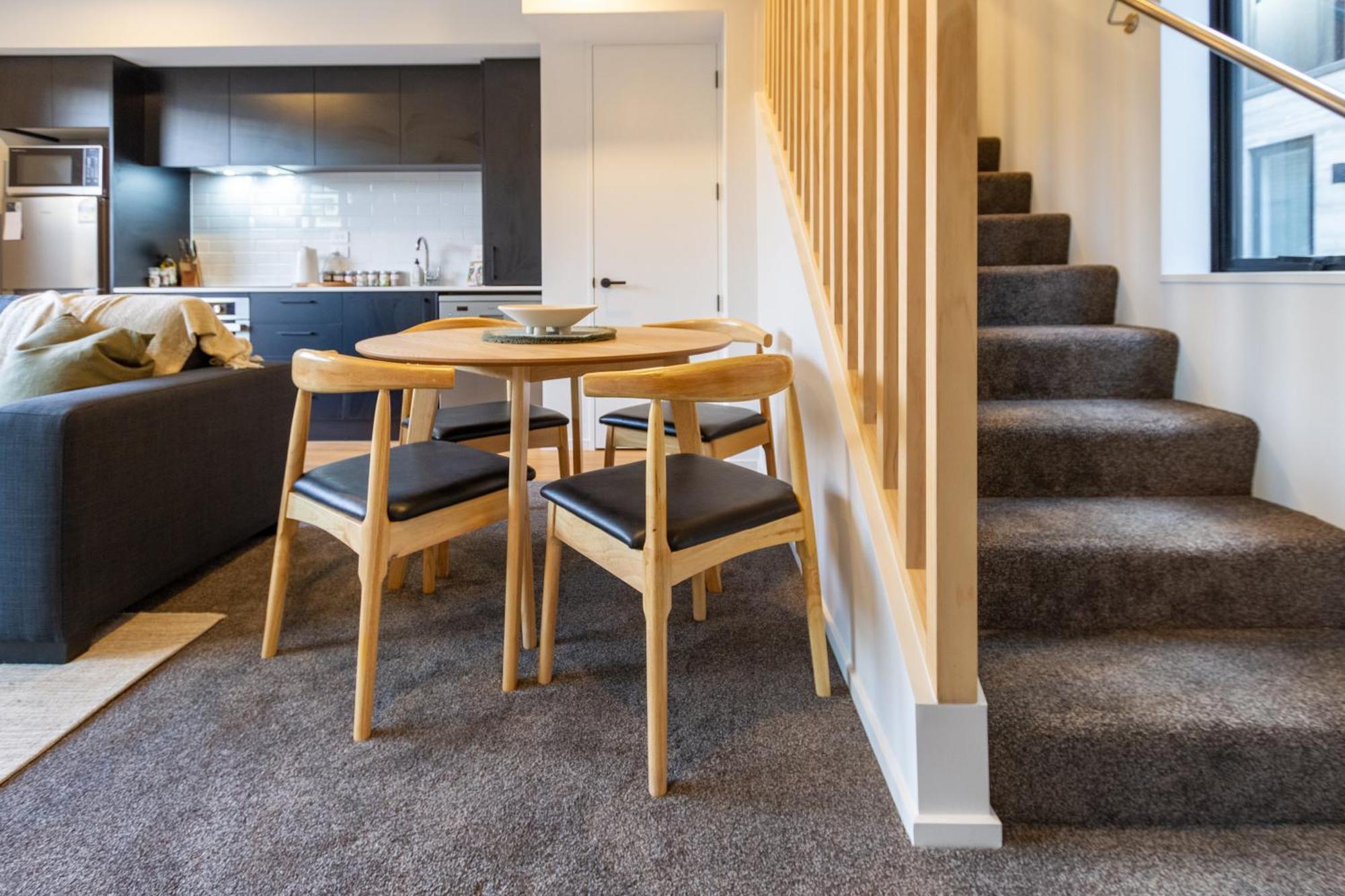 2 Bed, 2 Bath W Sofa Bed - Great Cafes Nearby Daire Christchurch Dış mekan fotoğraf